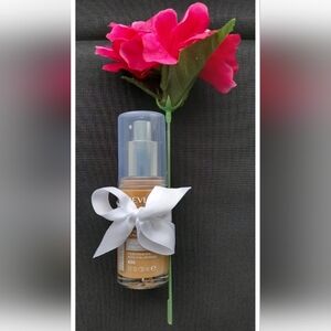 ❤️Revlon Illuminance Skin-Caring Foundation Hyaluronic Acid 405 Medium Beige New